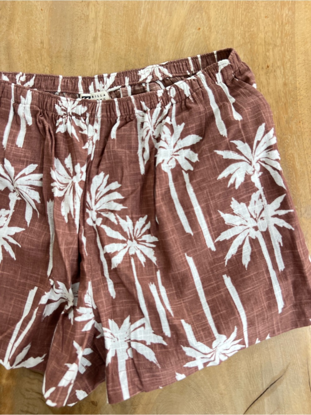 NWT Billabong 100% cotton shorts - Picture 2 of 6